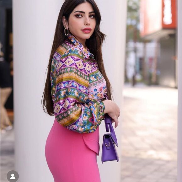 ZARA SATIN EFFECT PRINT BLOUSE - Picture 2 of 6